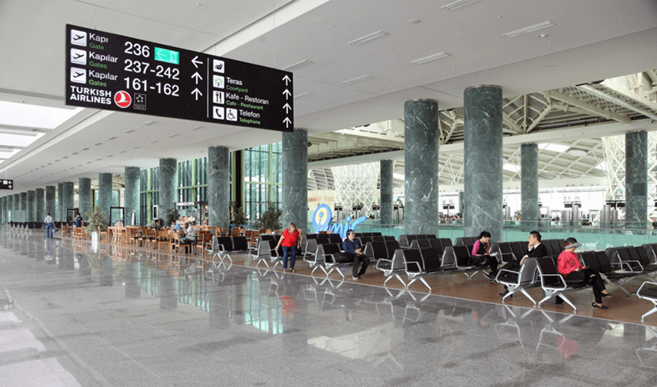 İzmir Internationaler Terminal des Flughafens Adnan Menderes (ADB)